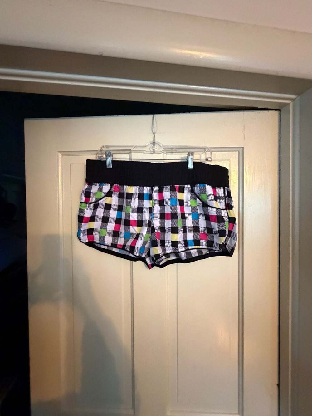 So Groovy Run Shorts Size L Multi Plaid Zipper Pocket Stretch Lined